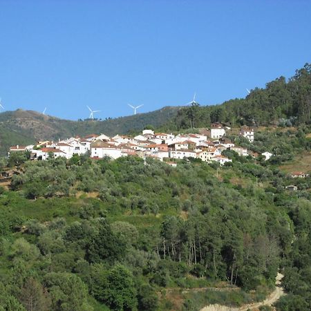 Alojamento Local De Pardieiros Hotel Avô Esterno foto